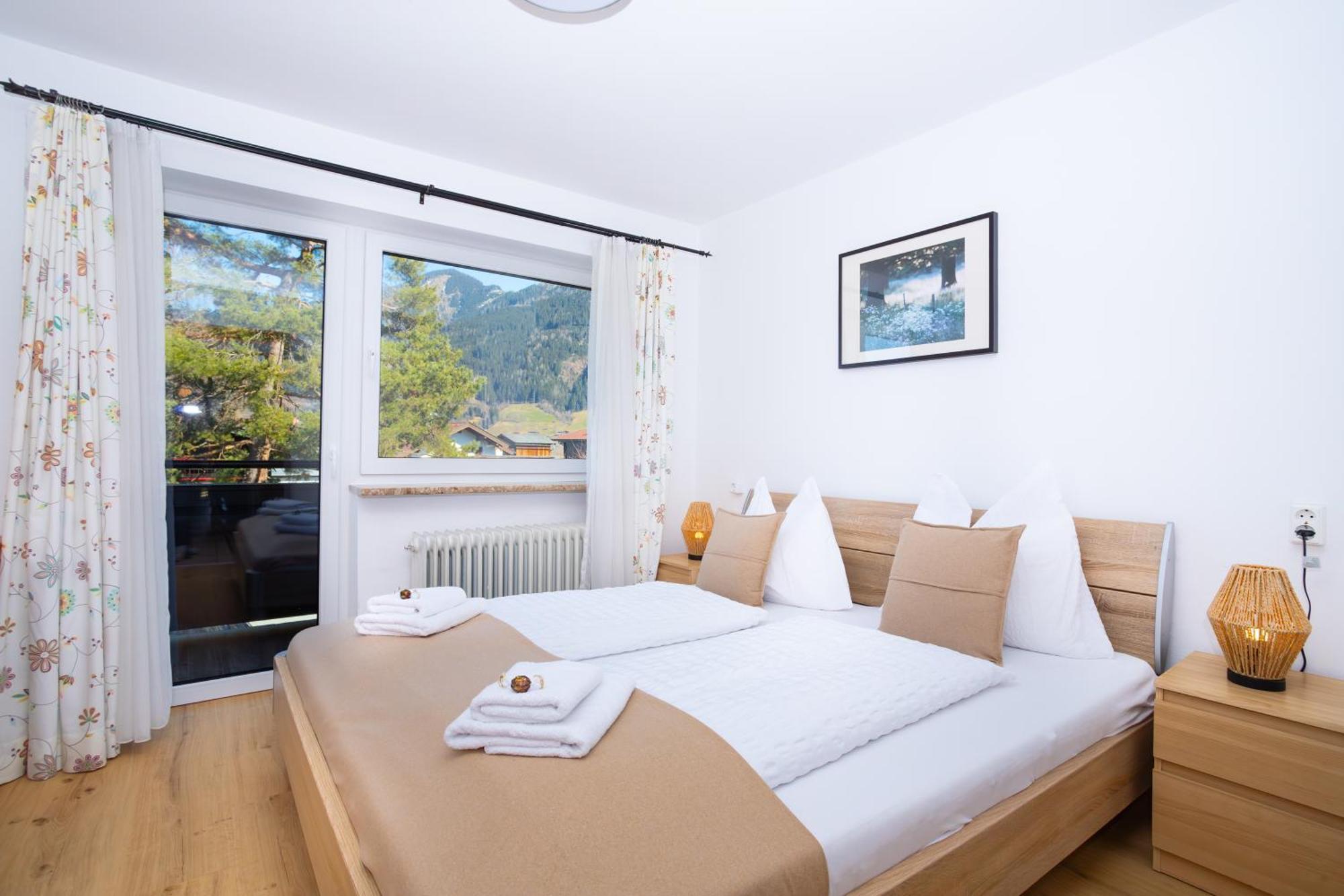 Alpina Apartments - Zell Am See Exteriör bild