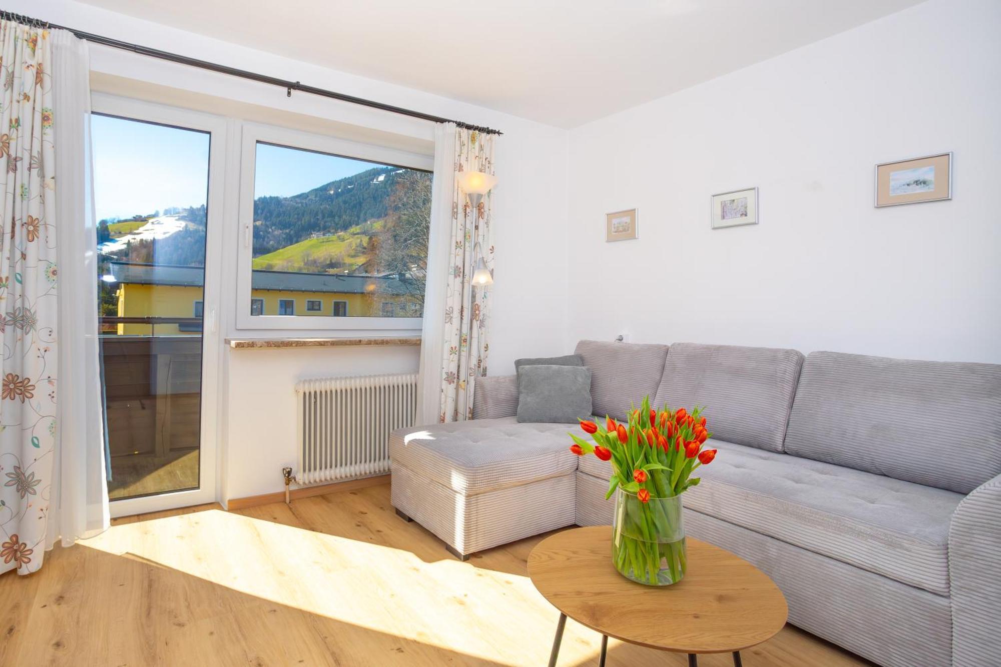 Alpina Apartments - Zell Am See Exteriör bild